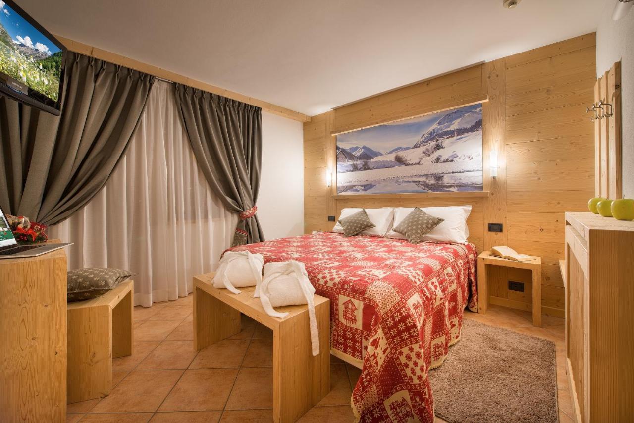 Hotel Bucaneve Livigno Exteriér fotografie